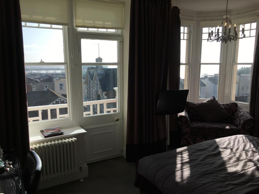 Queenswood Hotel Weston-super-Mare Bagian luar foto