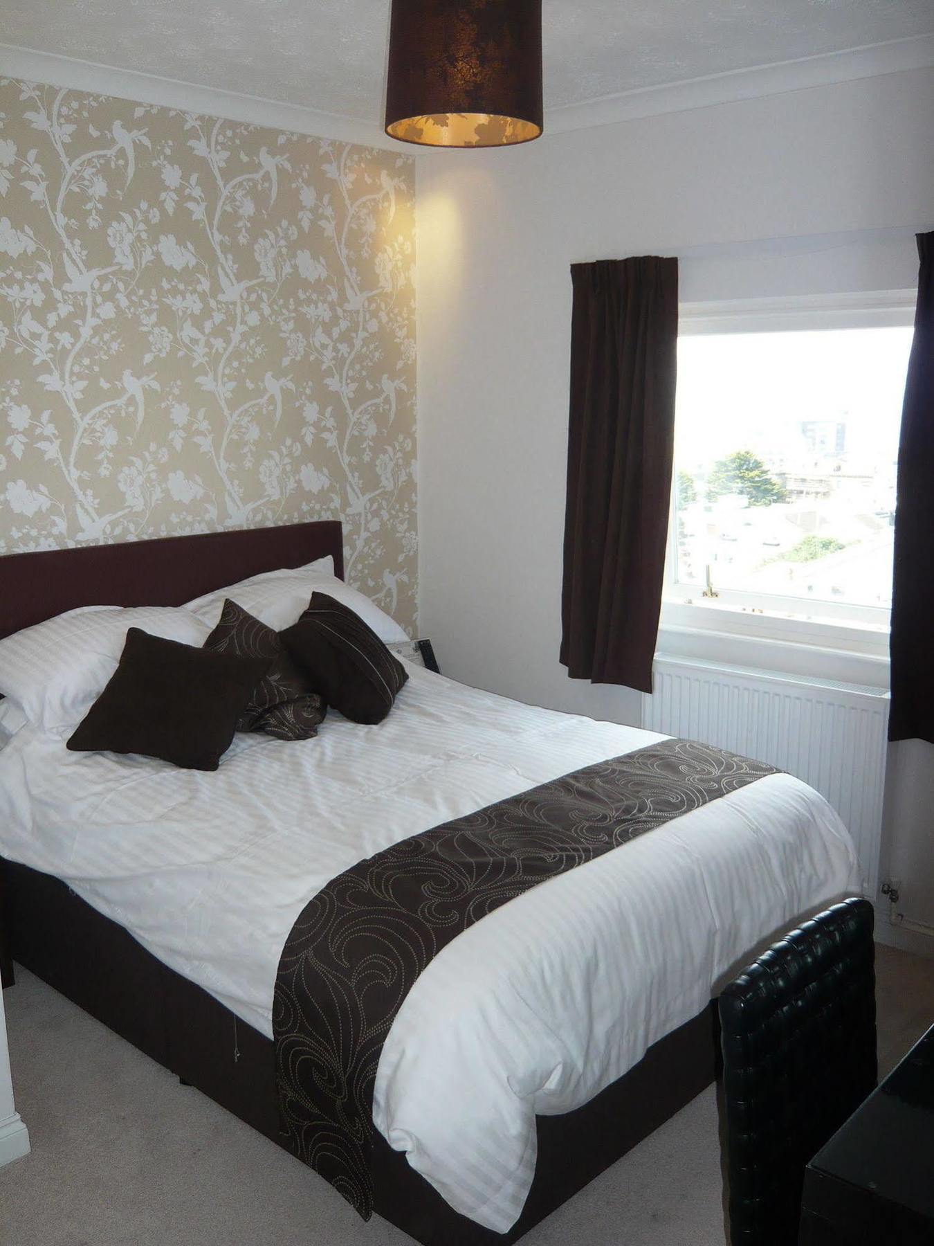 Queenswood Hotel Weston-super-Mare Bagian luar foto